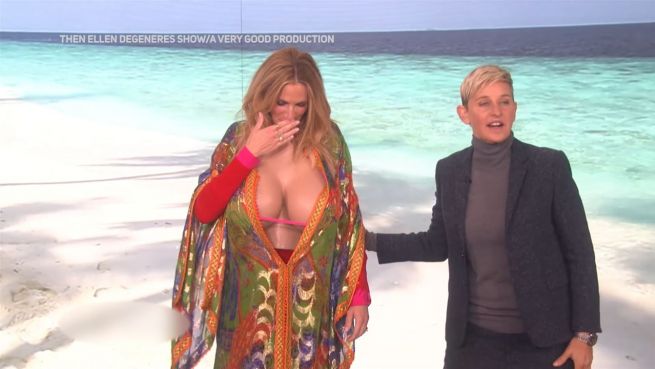 go to Julia Roberts blamiert sich bis auf die Knochen